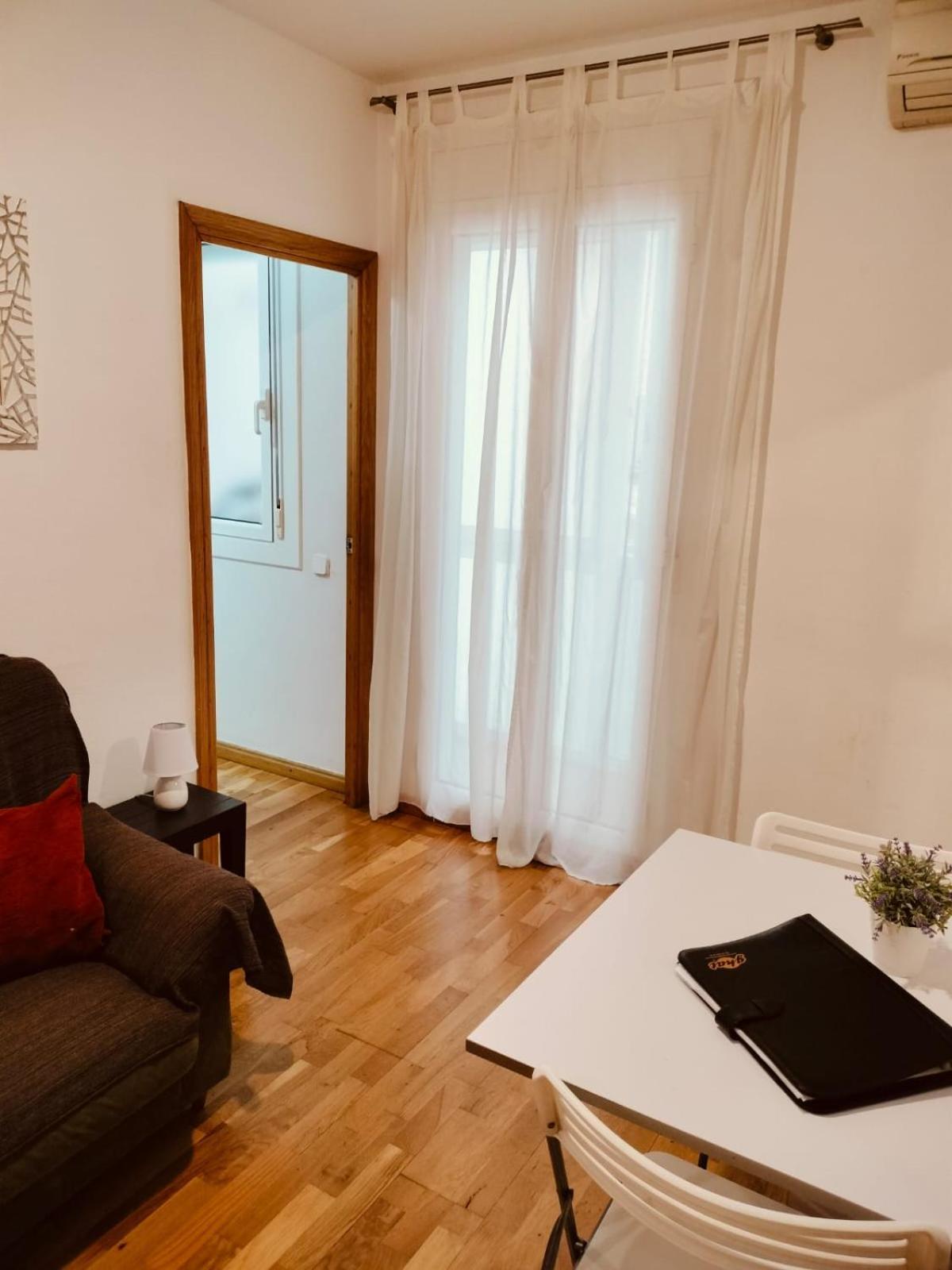 Barcelona Me Enamora Екстер'єр фото